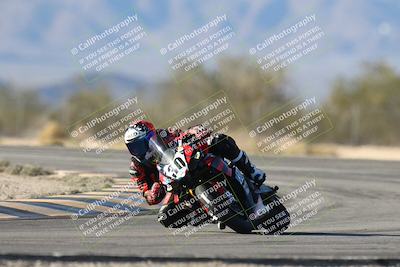 media/Dec-07-2025-CVMA (Sun) [[3e7d2de5dc]]/Race 12- Formula 40 MW and LW/